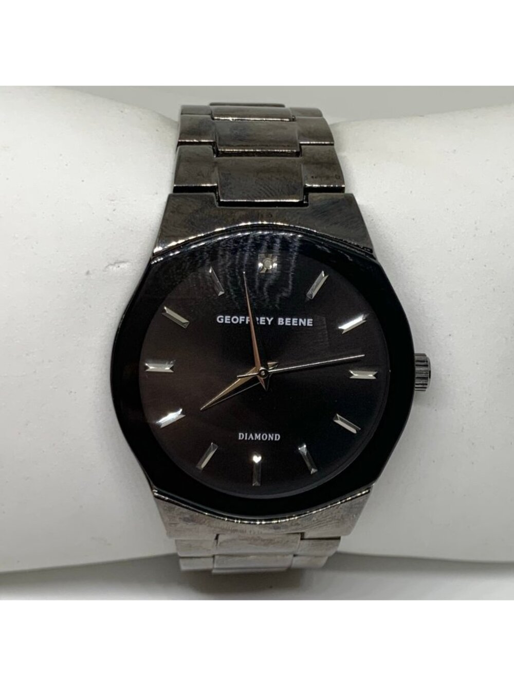 Geoffrey Beene Diamond men’s watch black tone 42mm quartz up to 7.5” running